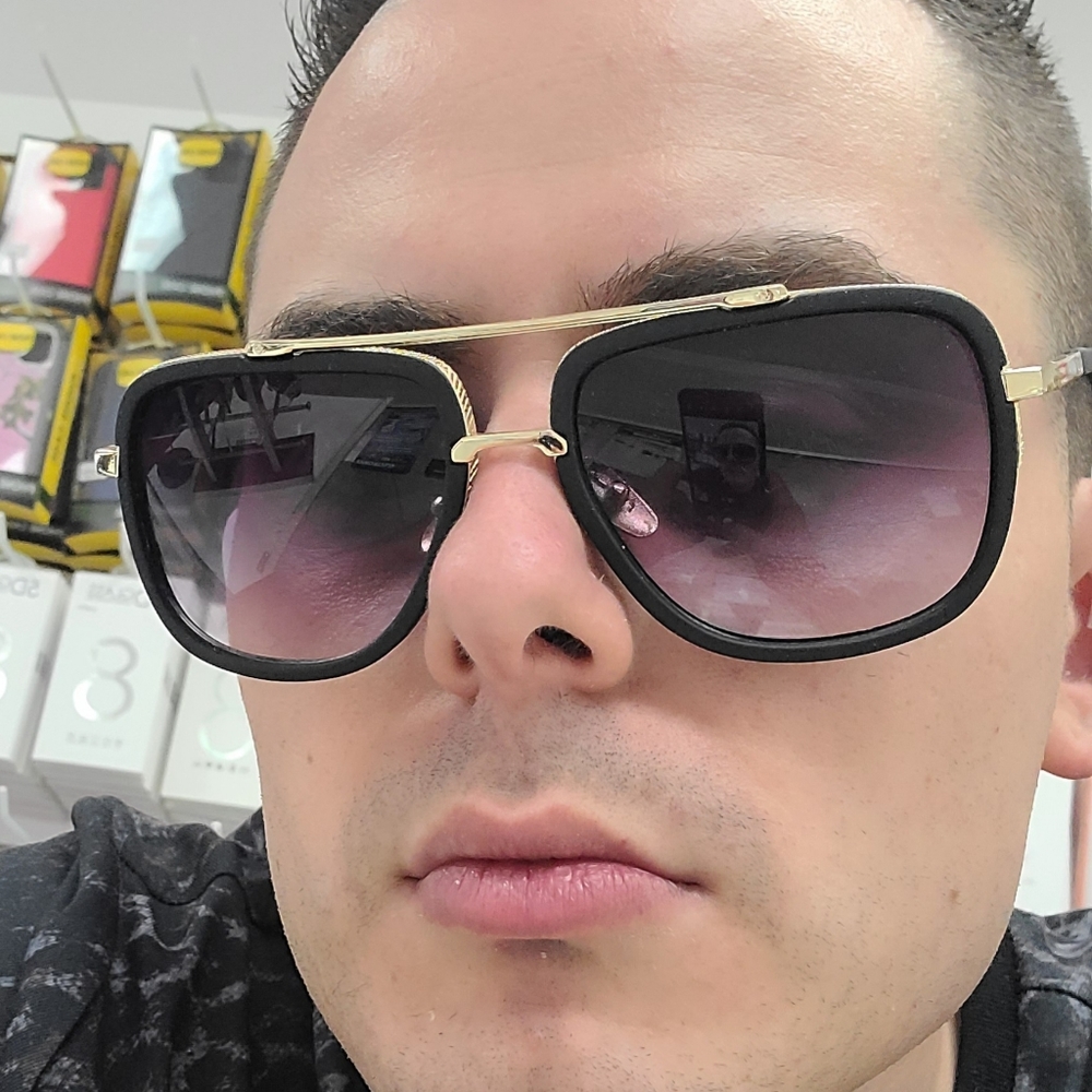 SUNGLASSES - Picture 2 of 2